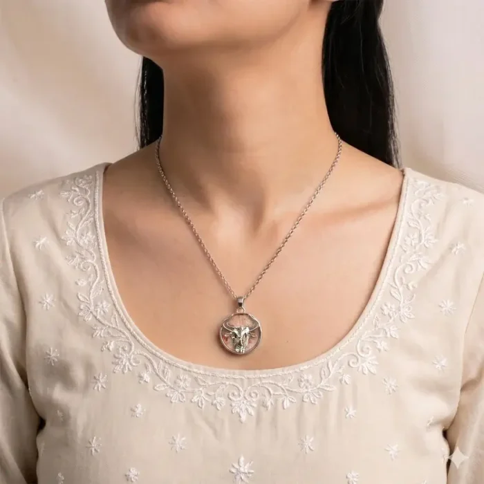 Taurus pendant 2